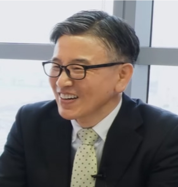 강철구 배재대 일본학과 교수