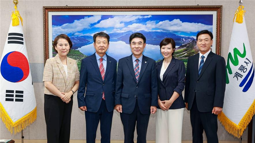 계룡시어린이급식관리지원센터 이응우 신임 계룡시장 예방